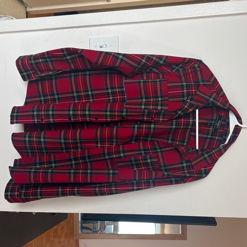 Forever 21 Red and Black Plaid Men's Shirt
